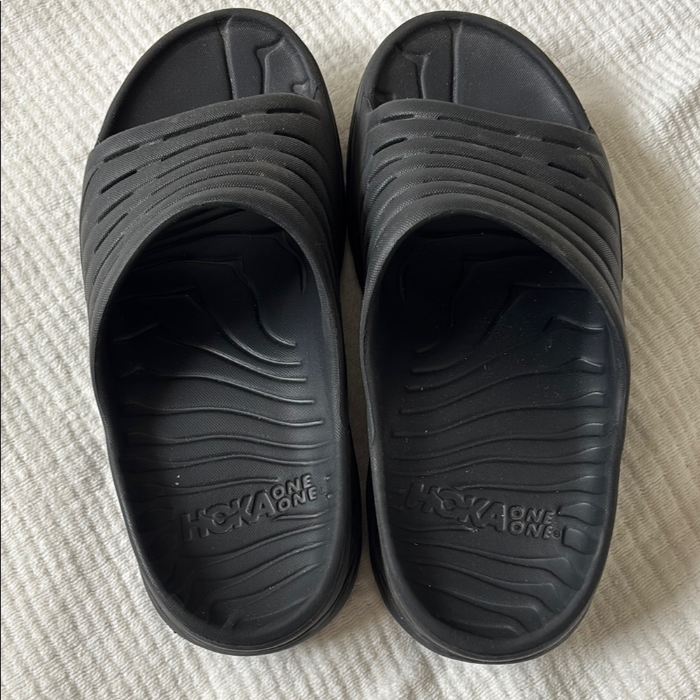 Hoka One One Recovery Black Sandals Minimalist Design Waterproof